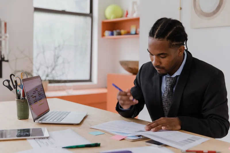 Earning More, Building Less: The Hidden Wealth Gap Among High-Income Millennials
