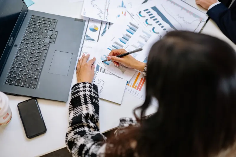 Turning Hustle Into Holdings: A Strategic Investment Roadmap for Freelancers and Gig Entrepreneurs